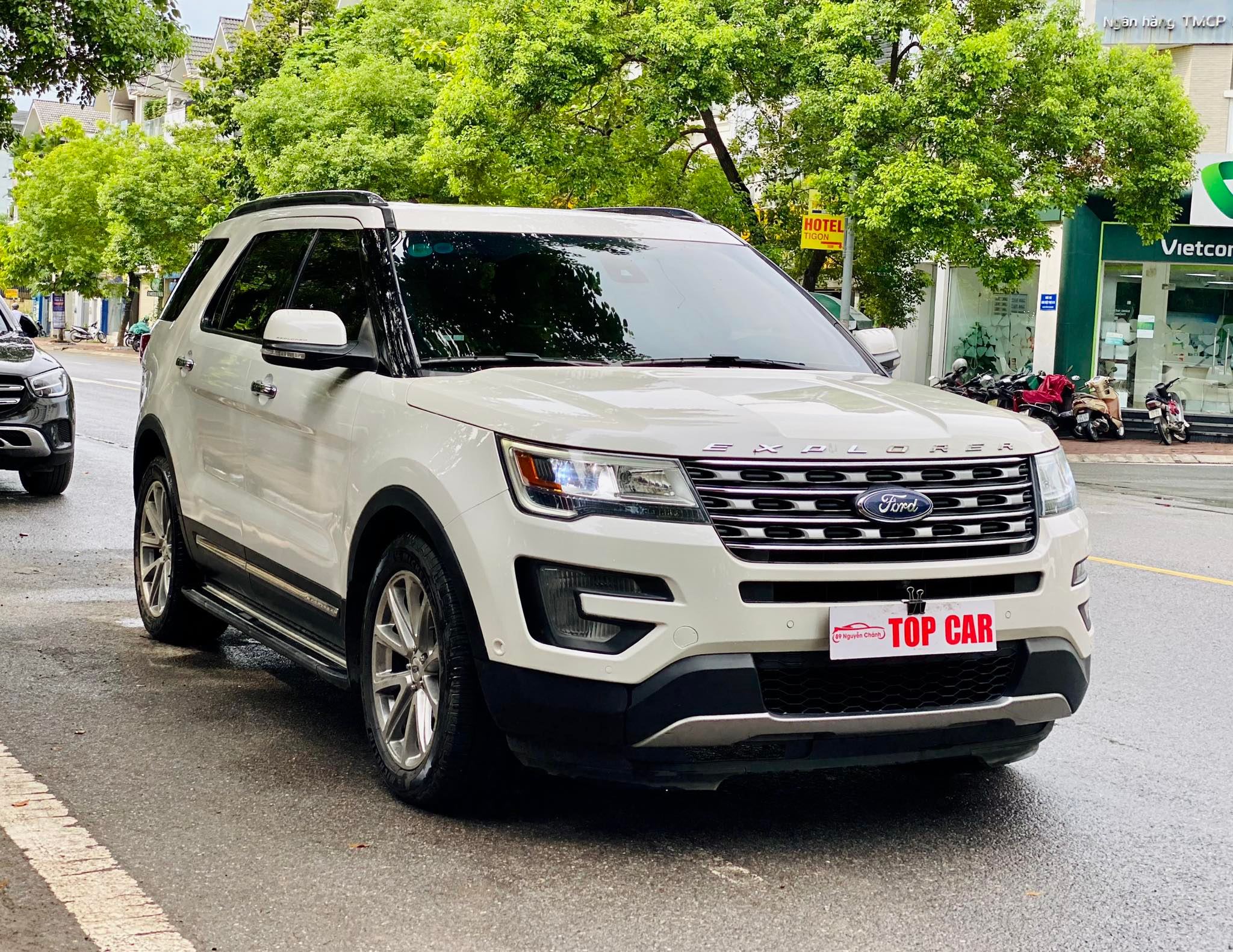 Ford Explorer xe 7 chỗ giá trên 2 tỷ đồng tại Việt Nam  Công ty cổ phần  MTC AUTO Việt Nam